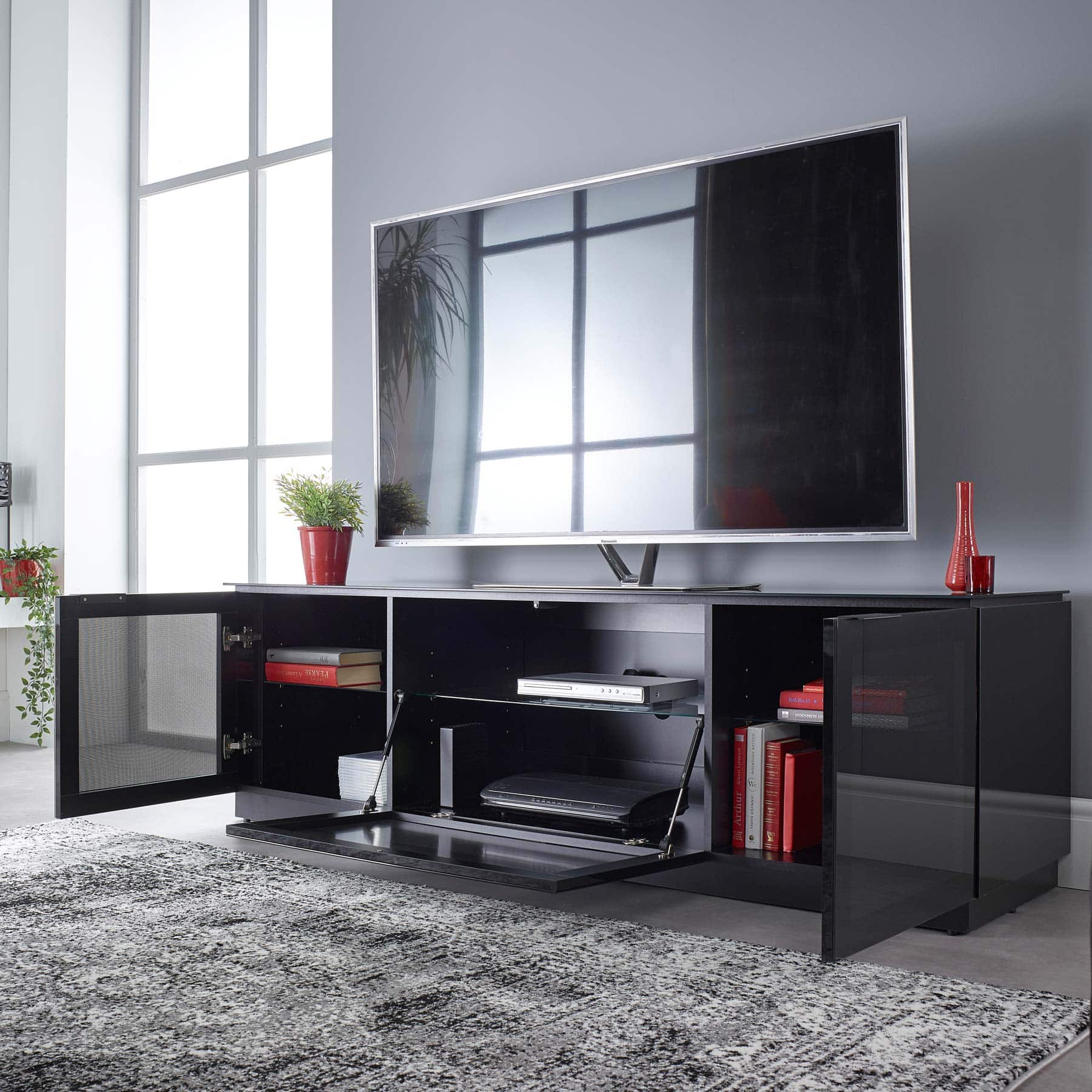 Black Gloss TV Unit up to 80 inch Flat Screen TV | MMT-D1800