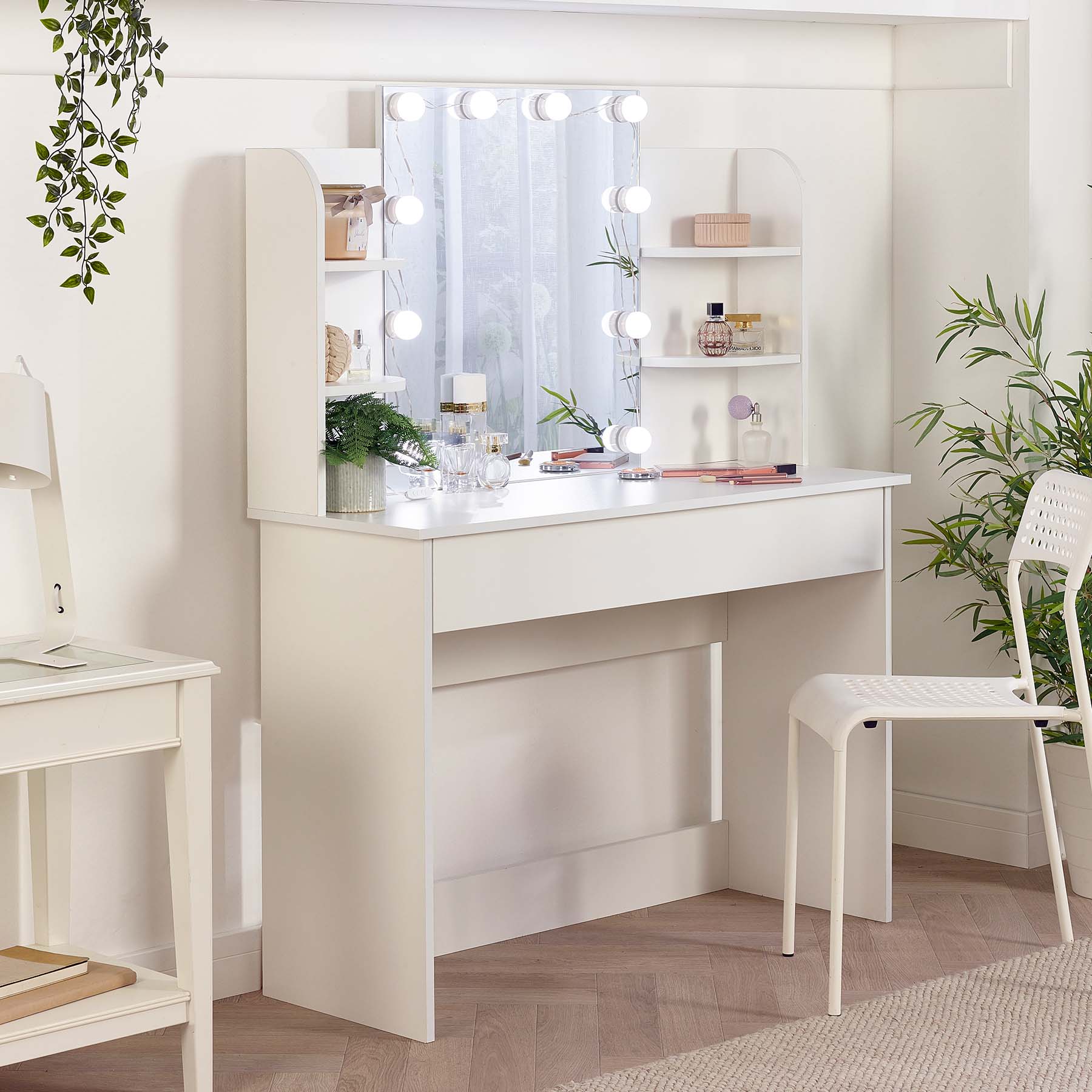 white dressing table with mirror and led lights